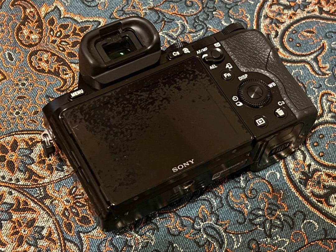 SONY α7R フルサイズミラーレス一眼カメラ 高画素機 ILCE-7R 本体