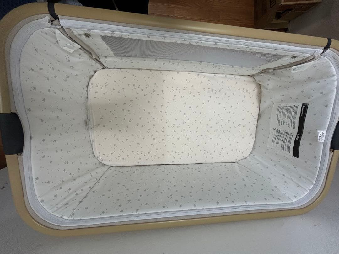 HZDMJベビーベッド