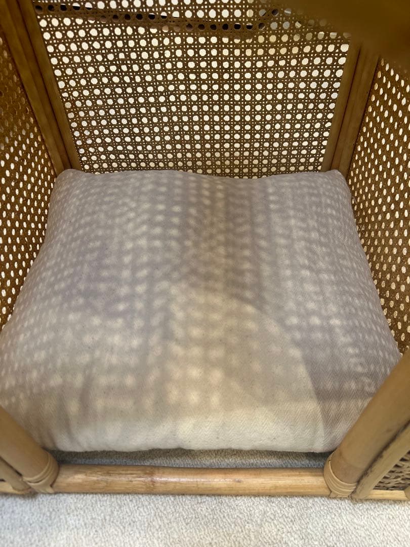 韓国 ラタンペットハウス　ベッド　犬小屋