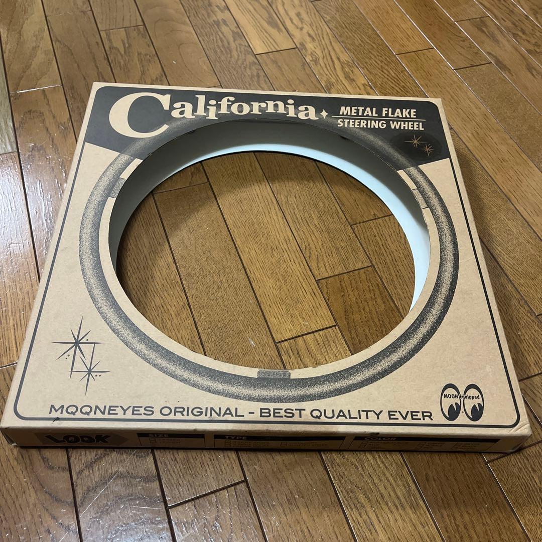 ムーンアイズ ステアリング/カリフォルニア メタルフレーク グリーン