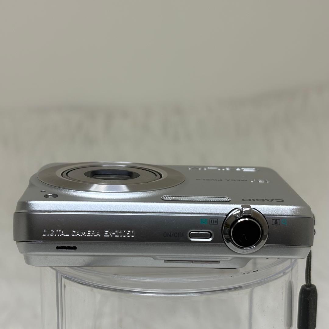 CASIO カメラ　EX-Z1050 充電器　シルバー コンデジ　動作品