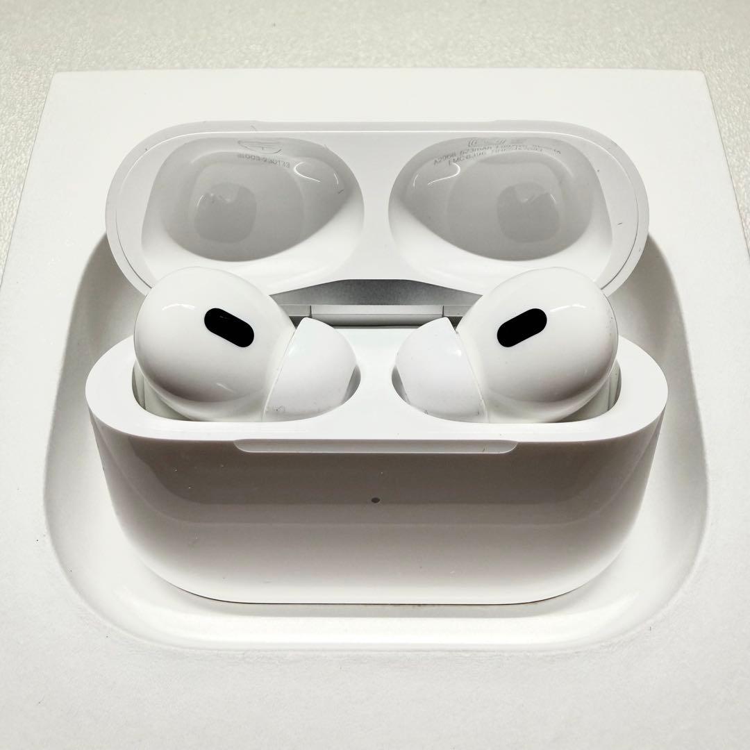 【新品同様】 AirPods Pro 第2世代 USB-C 【限定保証付き】