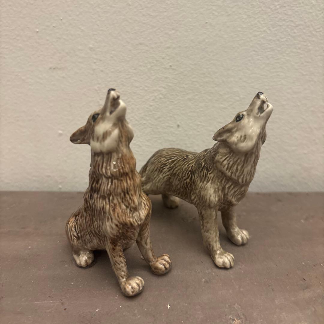 オオカミ　フィギュリン　ペア　レア