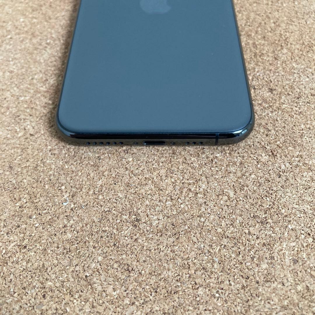 4023 美品☆電池新品☆iPhone11Pro 64GB SIMフリー☆