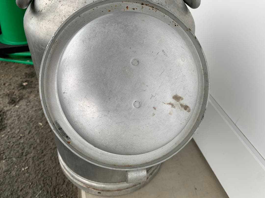 ミキオ様　アンティーク　ミルク缶　ミルクポット　蓋付　古道具