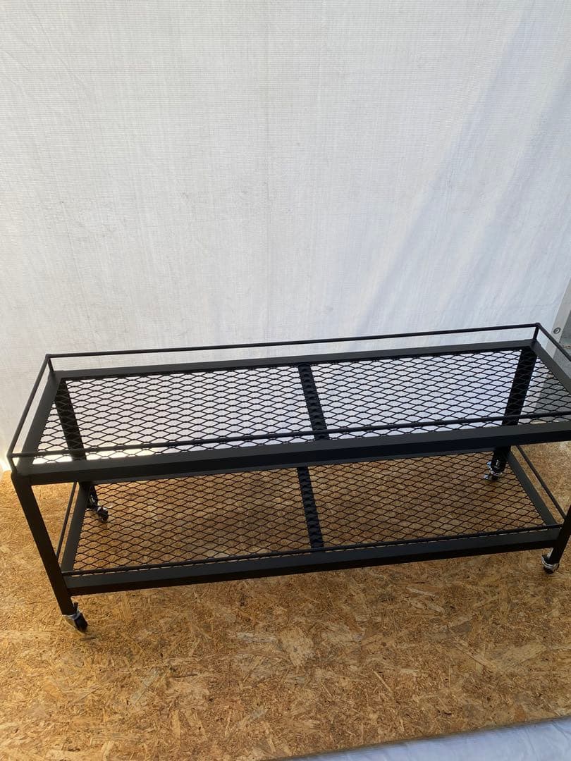 アイアンシェルフ　アイアン家具　植物棚　植物　アガベ　棚　インダストリアル