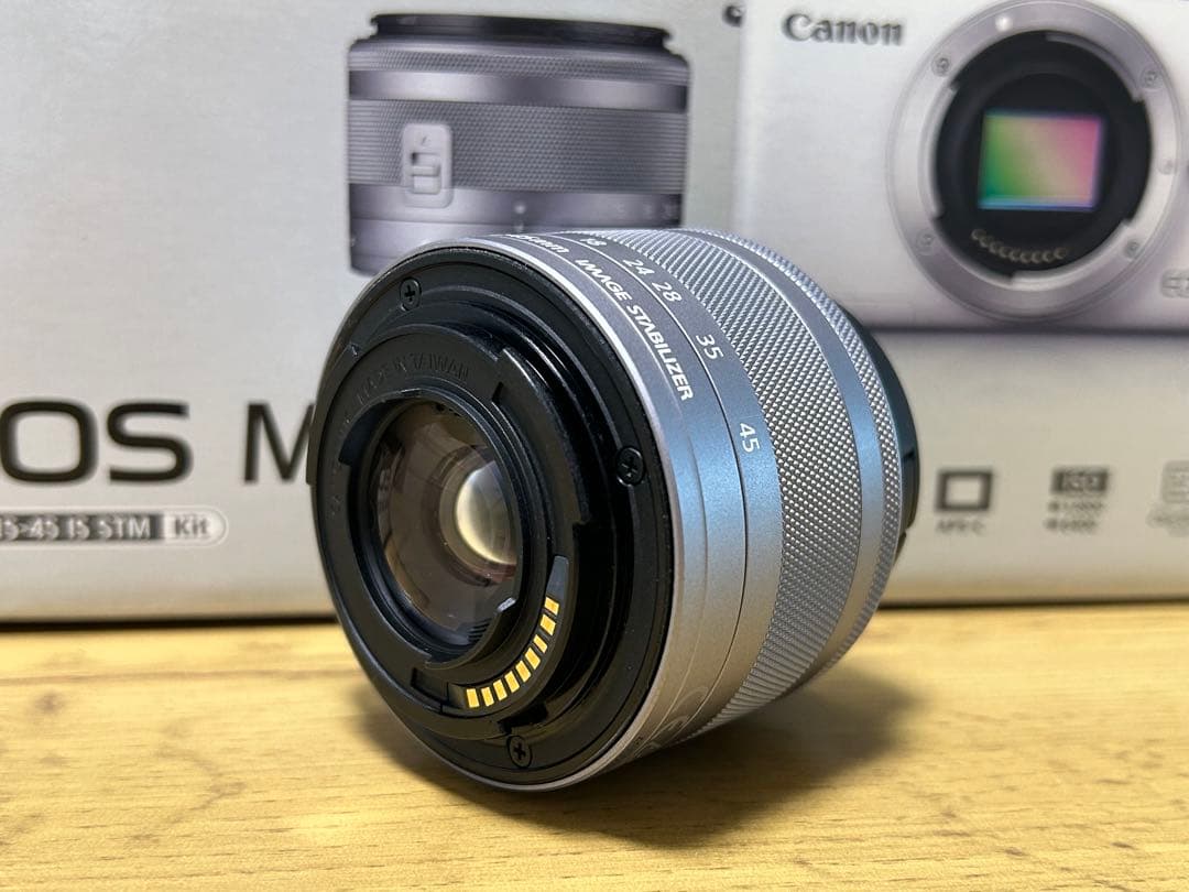 EOS M10 ミラーレス一眼カメラ