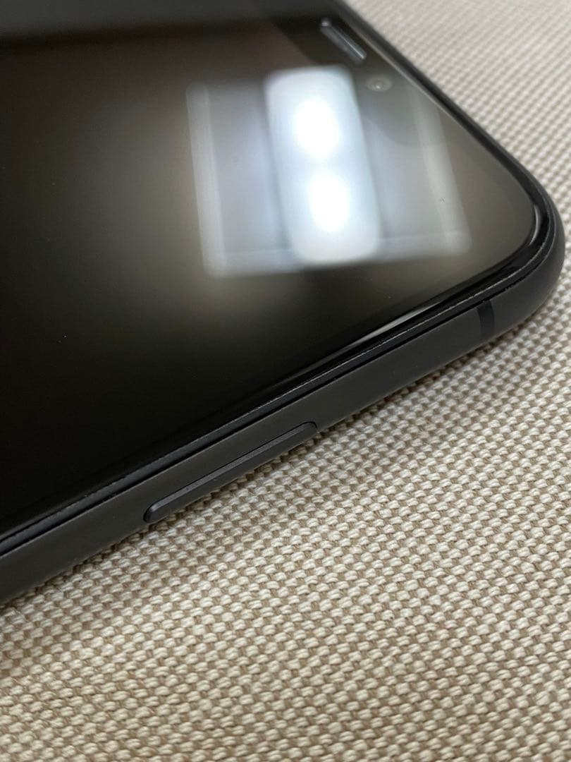 【simロックあり】au 制限○ / iPhone11 64GB ブラック