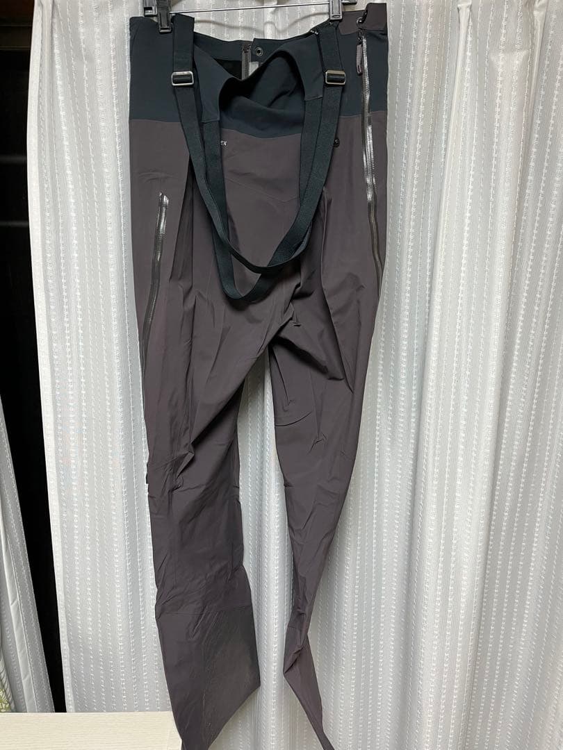 やま様。Arc'teryx ゴアテックスSentinel LT Bib