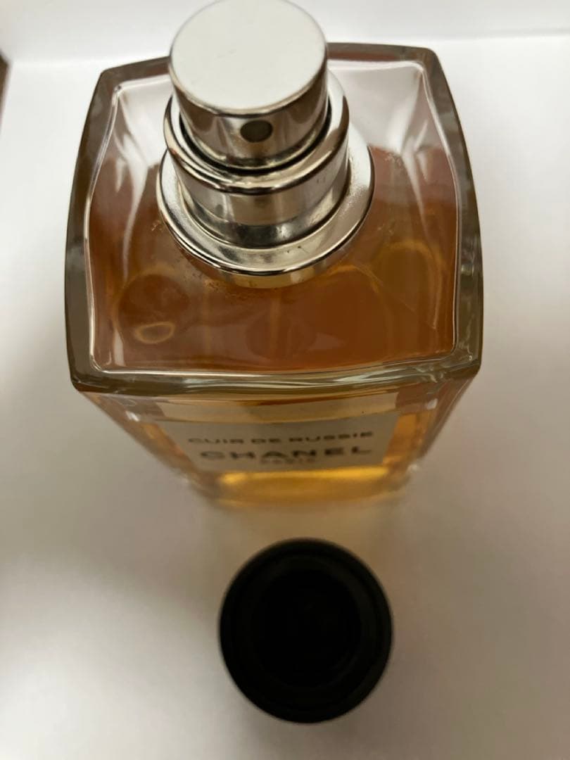 シャネル キュイールドゥルシー オードゥパルファム 200ml 約10%使用