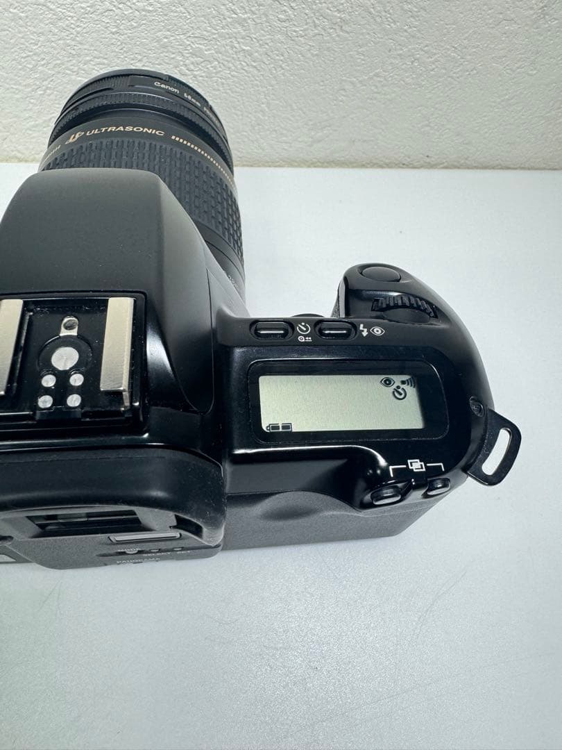 Canon EOS Kiss フィルム一眼レフカメラ 本体 28-80mm