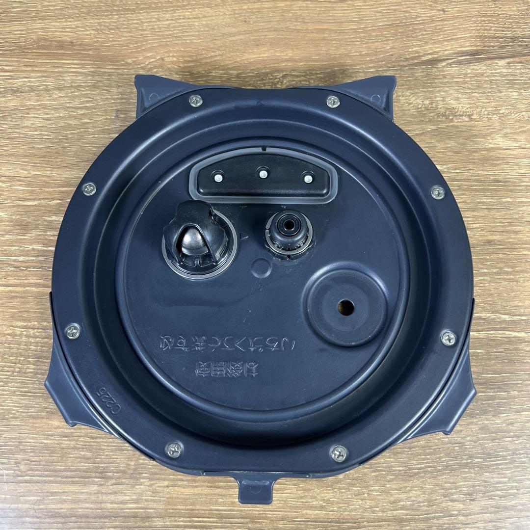 【美品】象印　炎舞炊き　圧力IH炊飯ジャー　炊飯器　NW-PH10E8　２１年製