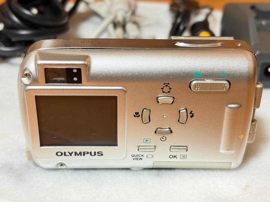 OLYMPUS デジカメカメラ μ-10 DIGITAL ミュー10
