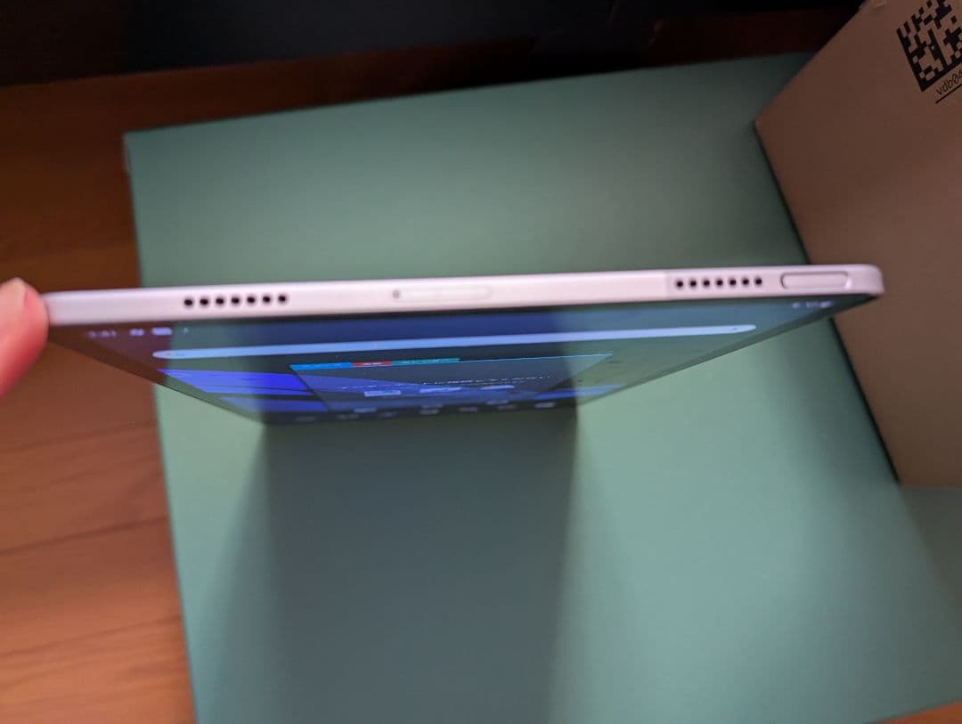 Androidタブレット本体 NEC LAVIE T11 T1195/BAS PC-T1195BAS