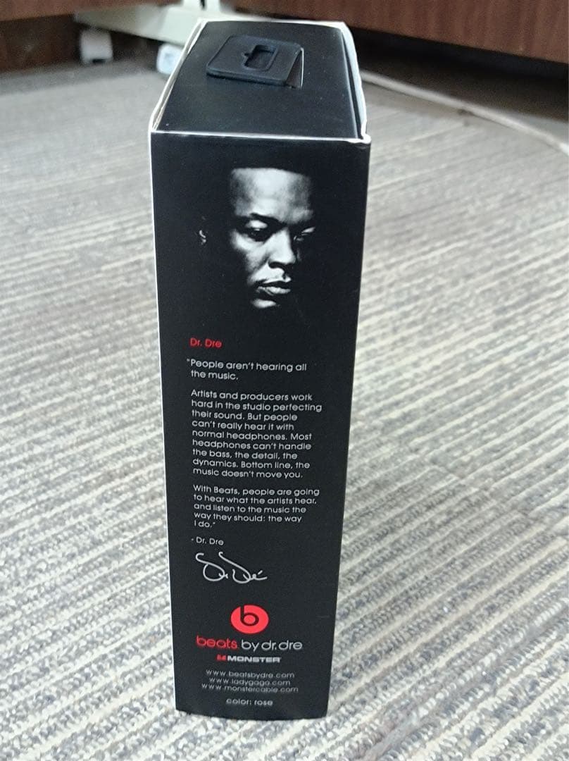 八6039【未使用品】 heart beats LADY GAGA イヤホン