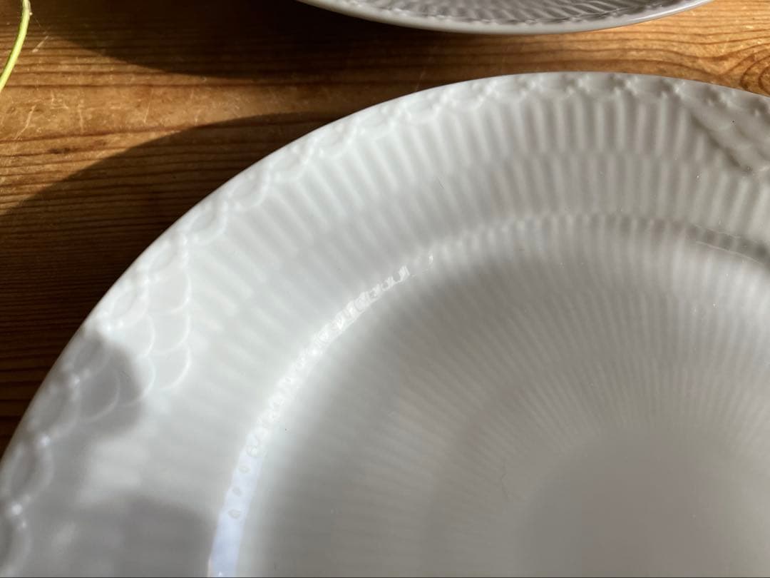 ロイヤルコペンハーゲン　ホワイトフルーテッドハーフレース19デザートプレート×4