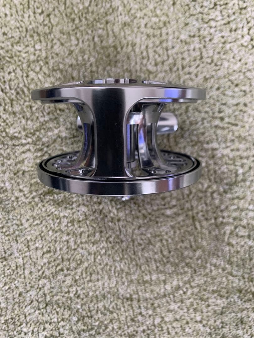 SCIERRA TRAXION 1LW フライリール