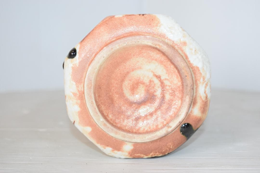 SUNTORY 織部葡萄文面取瓶 織部焼 600ml 国産ブランデー 古酒 希少