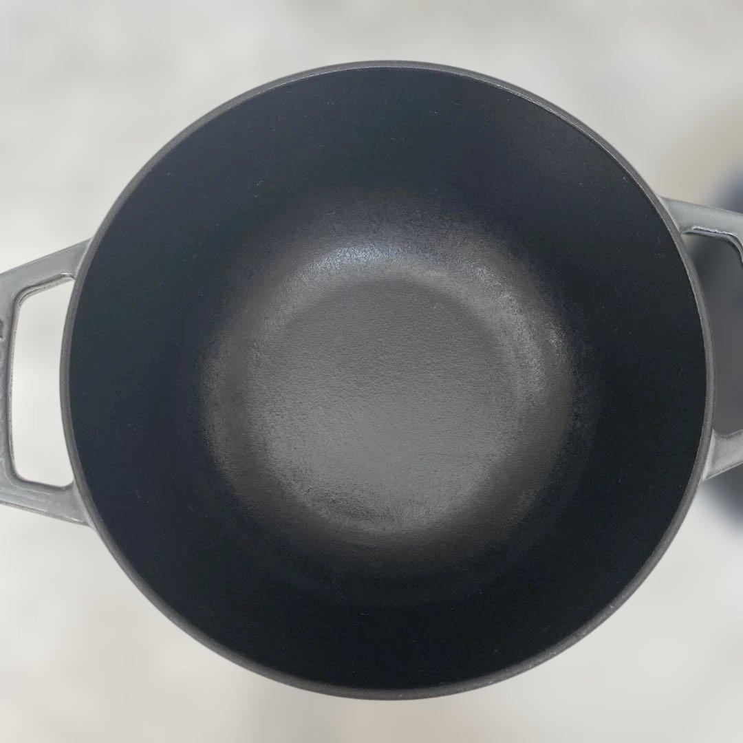 ストウブ ワナベ 丸型両手鍋 18cm グレー