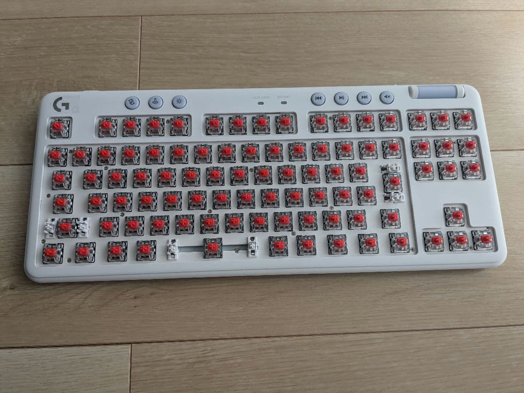 【美品】Logicool G ゲーミングキーボード G715