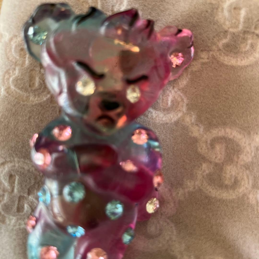 Gucci　ブローチ　HAHAHA　シリーズ