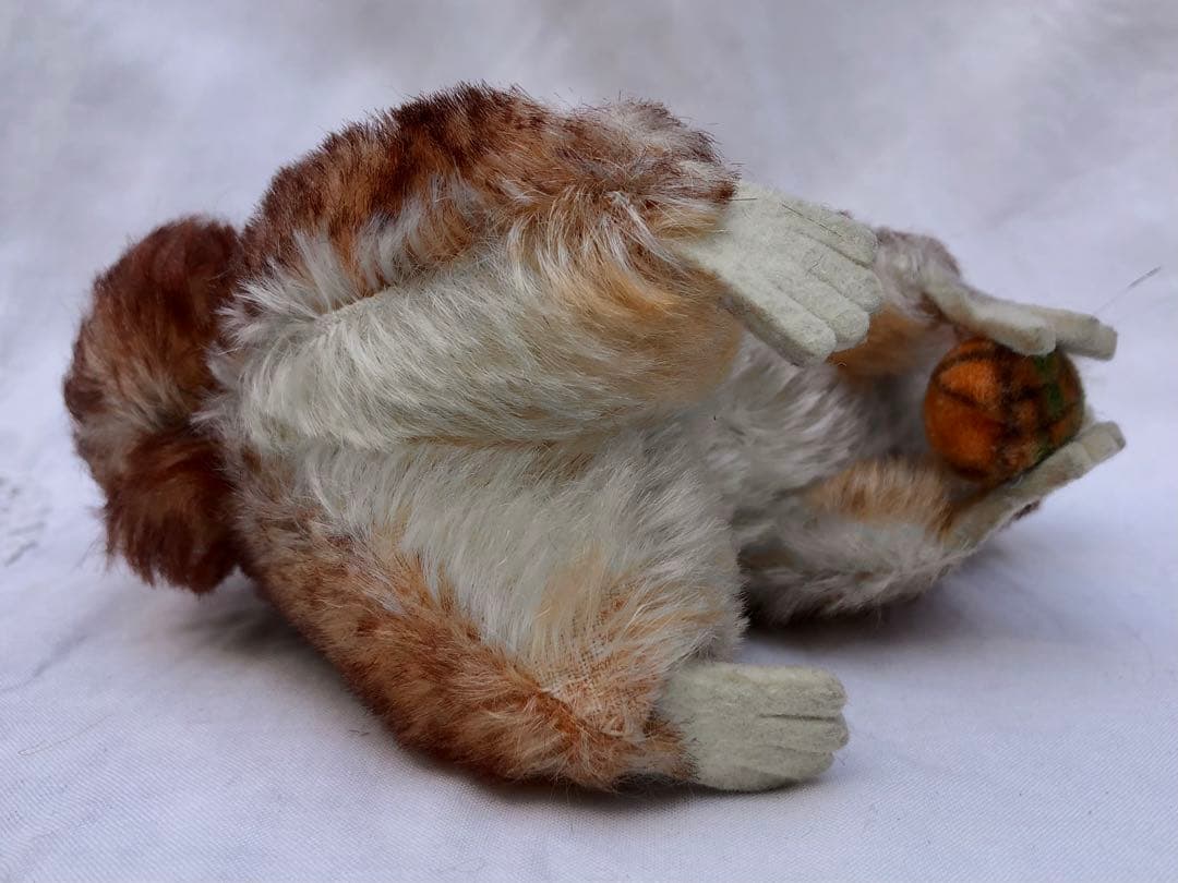 Steiff 　リスのPeri