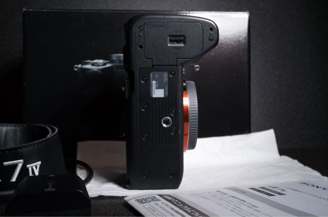 (極美品)α7Ⅳ本体 SONY/ILCE-7M4