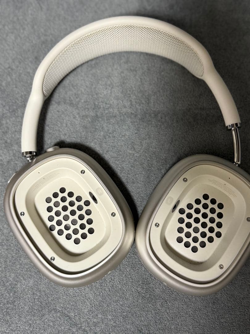 AirPods Max （2024年モデル）スターライト