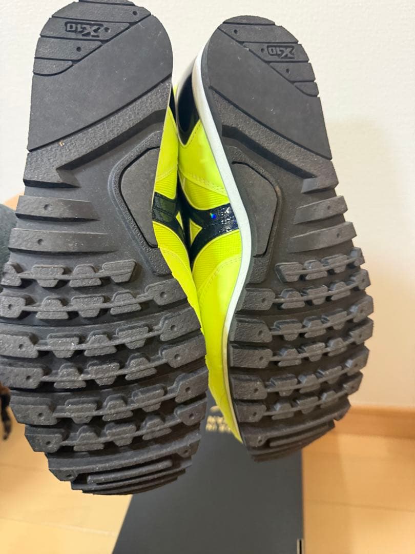 Mizuno ビルトトレーナー2 25.5cm