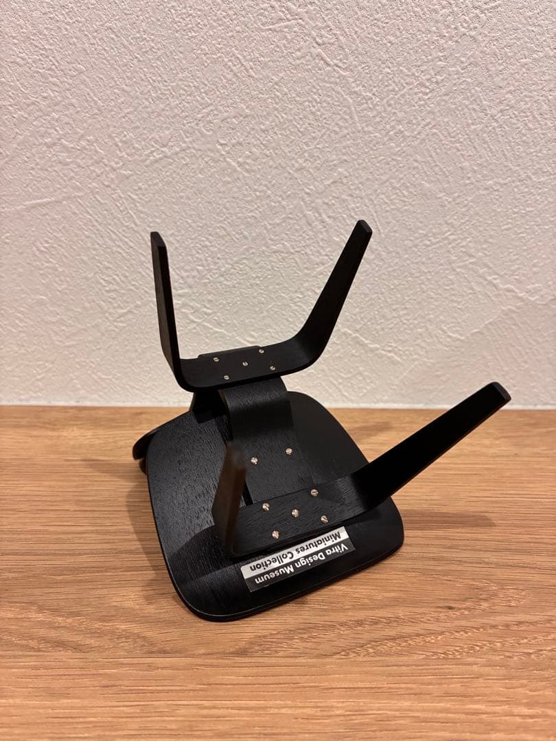 置物 Vitra Design Museum Eames DCW