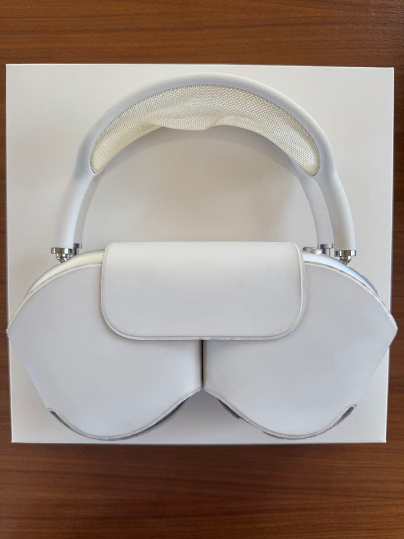 Air Pods Max 本体