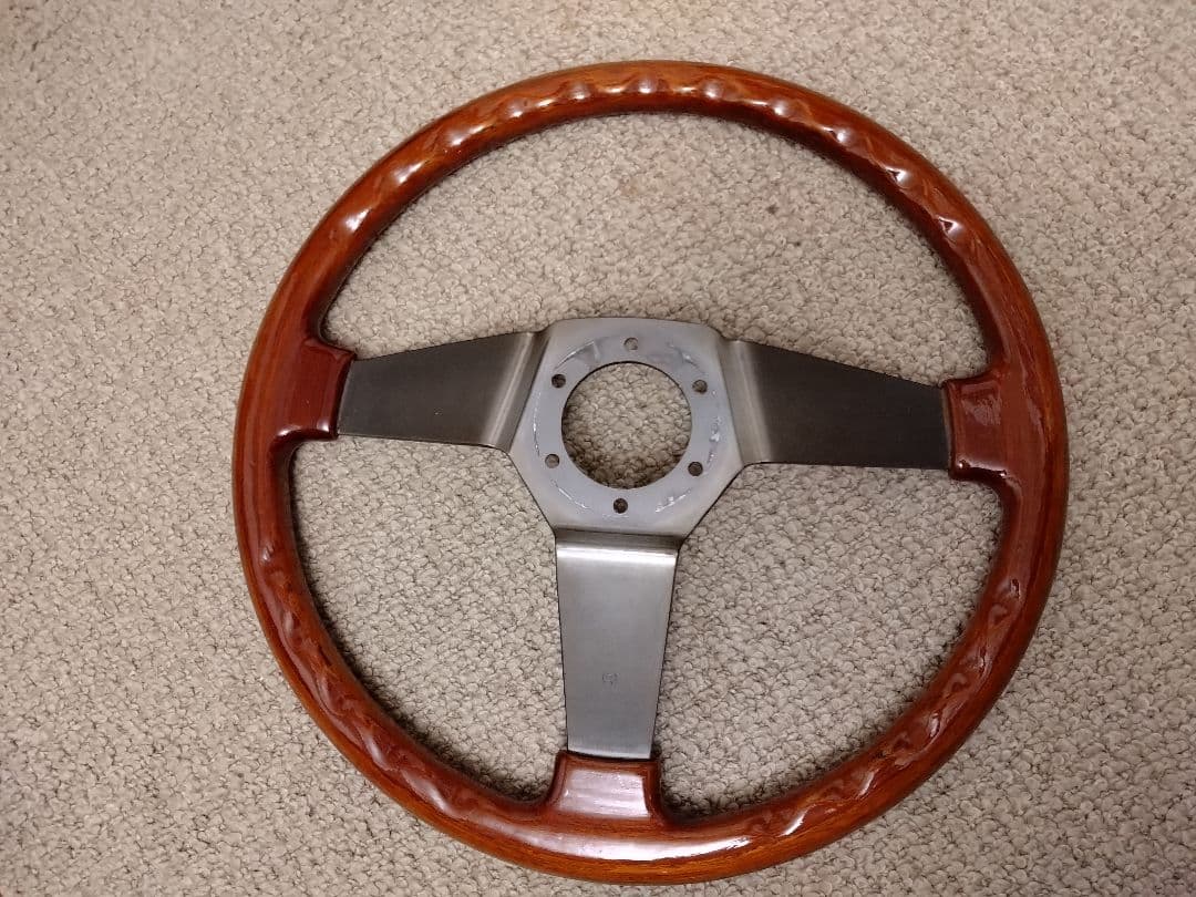 k*u様 SUBARU スバル 純正 ウッドステアリング LEONE レオーネ