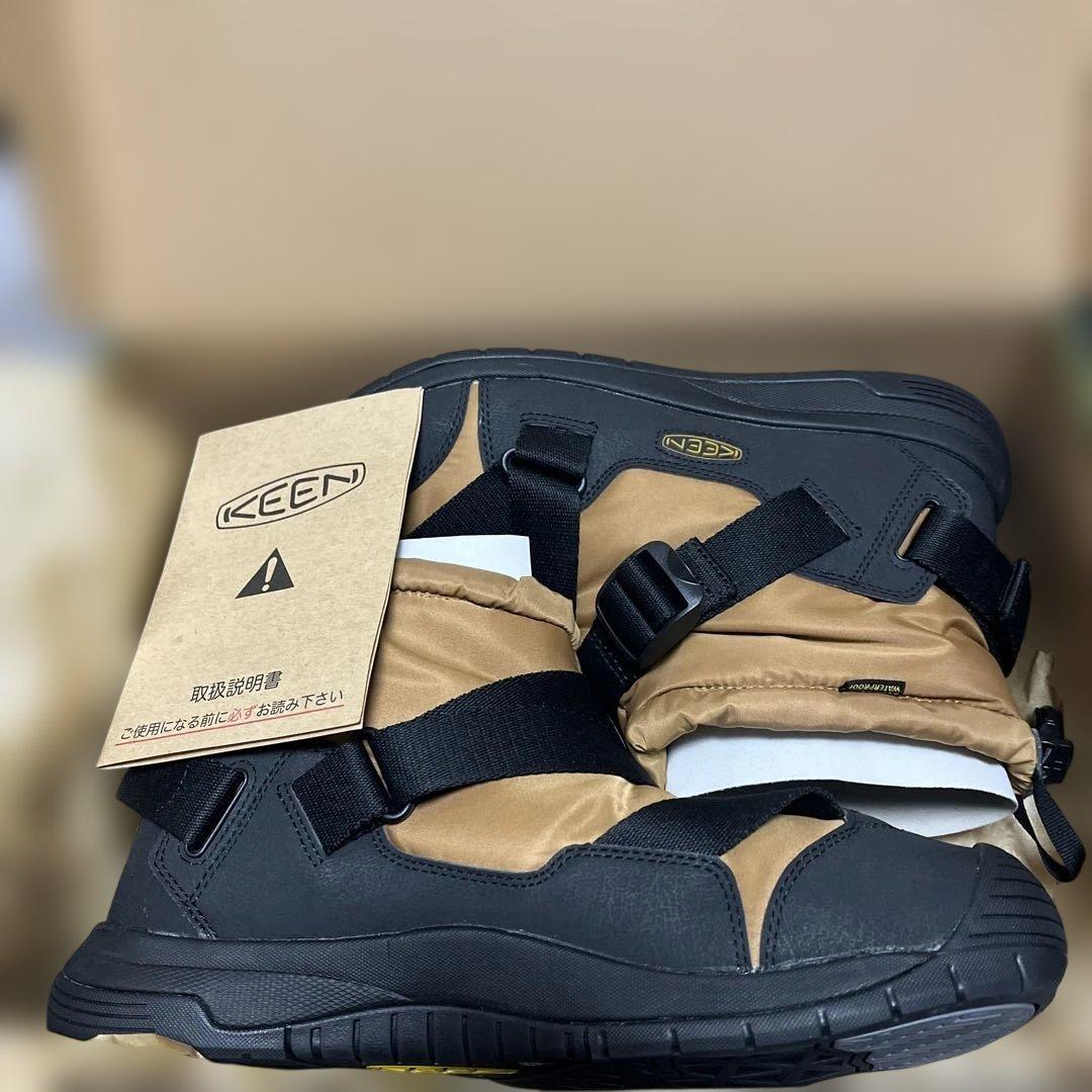 KEEN 撥水性ストラップブーツ ブラウン/ブラック　27.5
