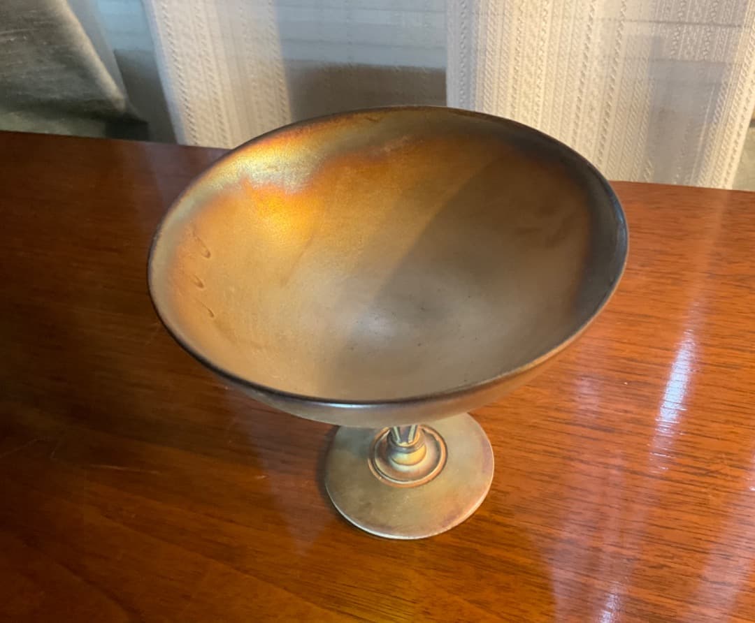 伊藤剛俊　銀箔押しのような脚付杯　洗練された形、美しいデザイン　未使用