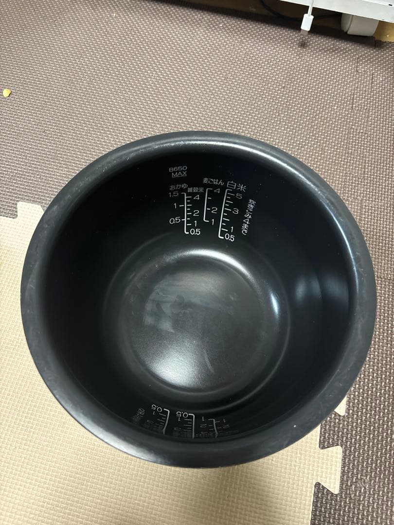 Zojirushi 圧力IH炊飯器 NW-CB10-2023年製