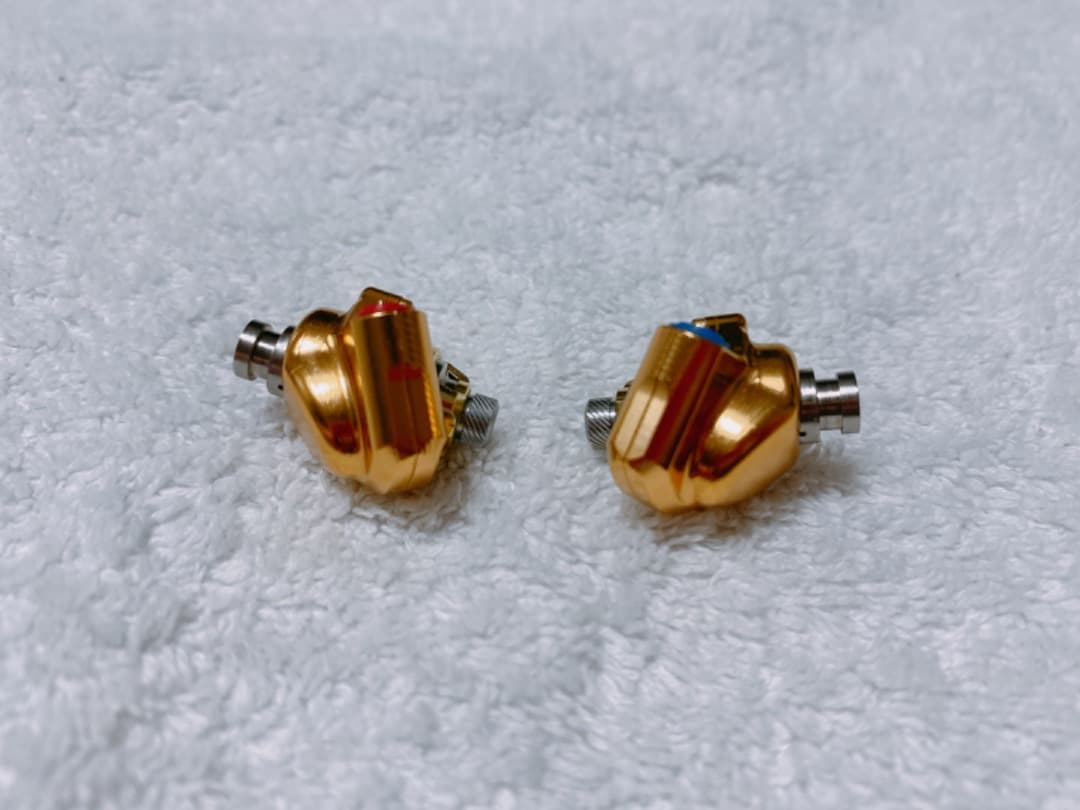 acoustune HS1695Ti 中古品