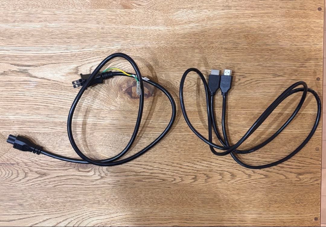 ASUS ROG STRIX XG35VQ 35インチ　湾曲ゲーミングモニター