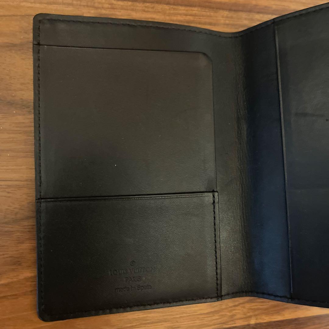 【レア出品】Louis Vuitton ブラック パスポートケース