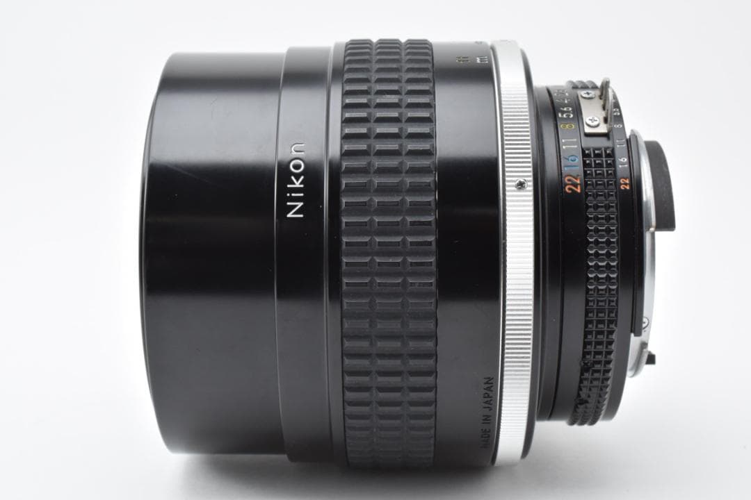 【美品】Nikon ニコン Ai-s 105mm F1.8 レンズ #403
