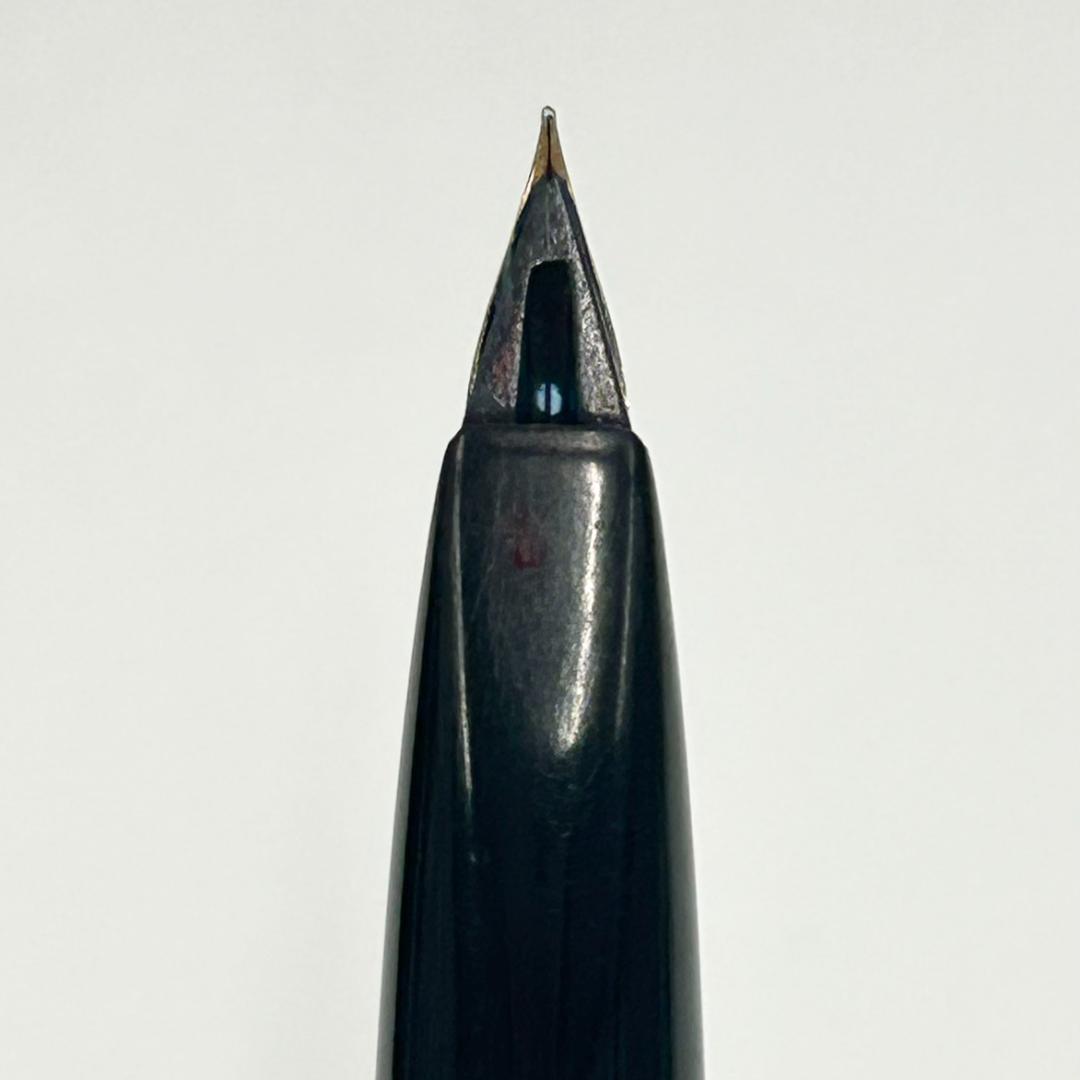 PLATINUM プラチナ 万年筆 ペン先14K ブラック×ゴールド キャップ式