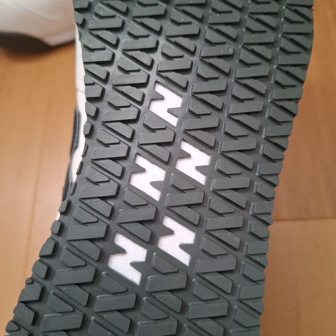 New Balance 安全靴 ホワイト/ネイビー