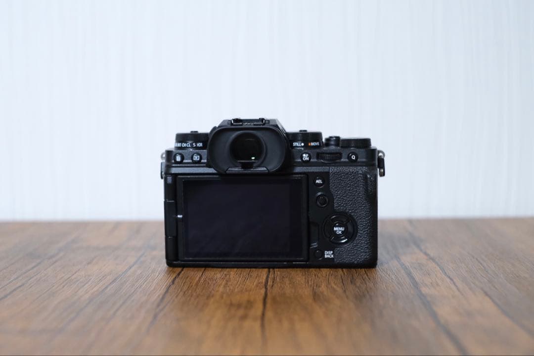 【限定お値下げ中】Fujifilm X-T4 本体のみ 各種付属品付き
