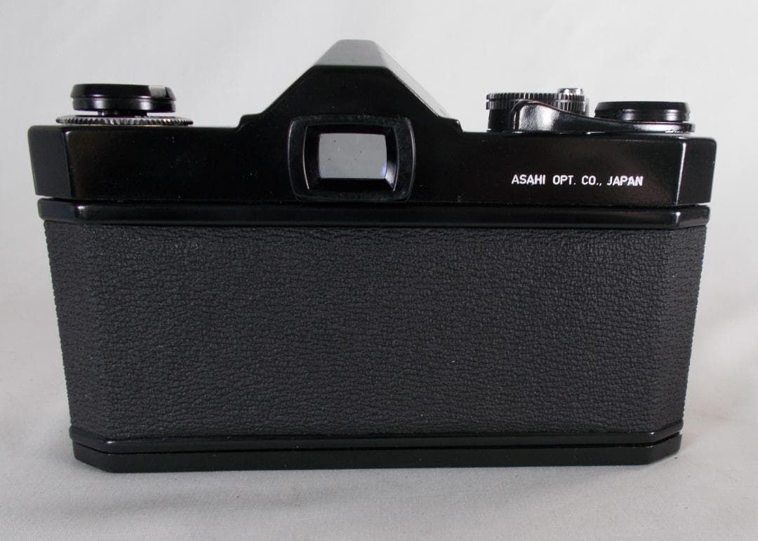 フィルムカメラ 整備済　Pentax SP　+ レンズ 28mm　U274