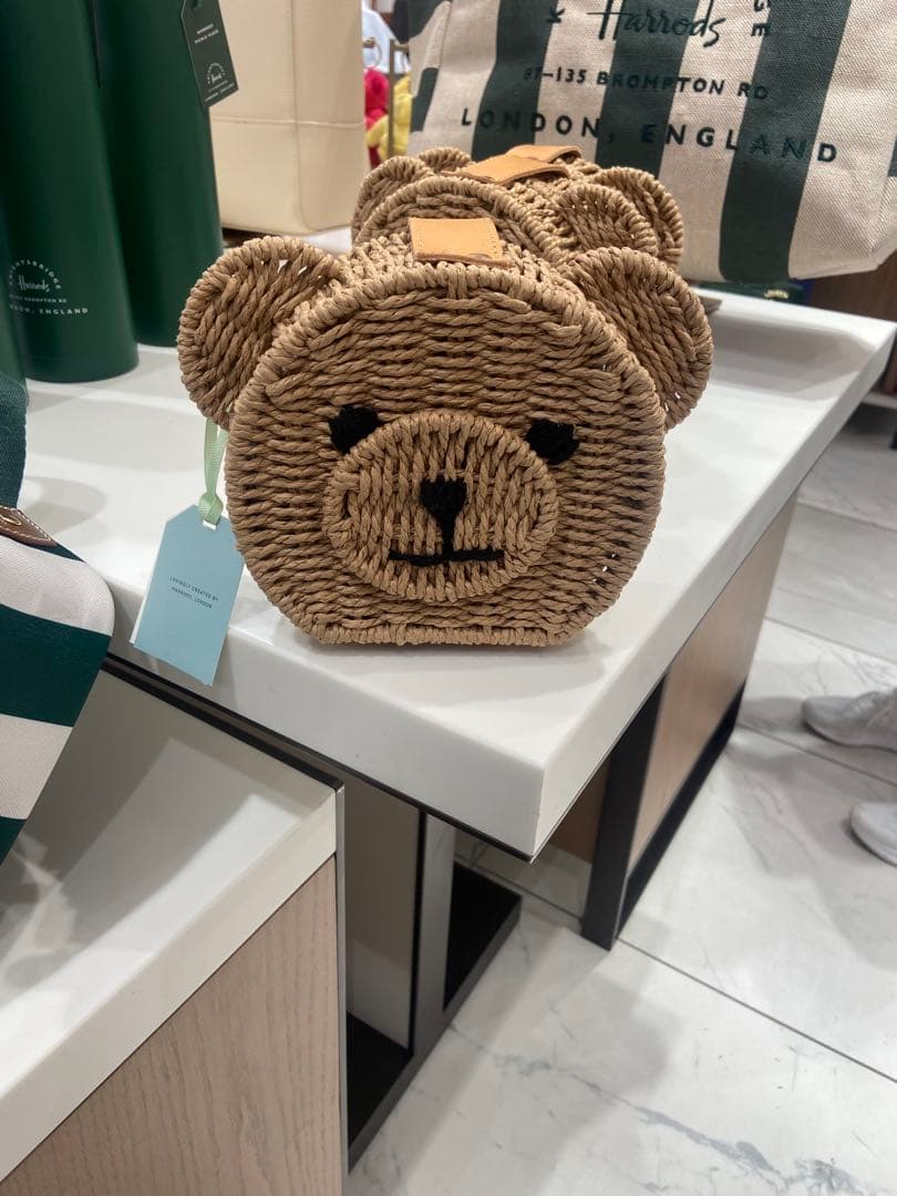値下げ　Harrods クマ型かごバッグ