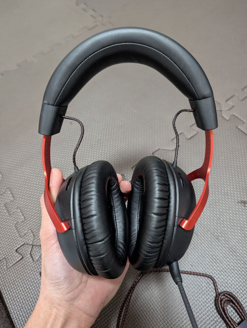 HyperX Cloud III Wired ゲーミングヘッドセット