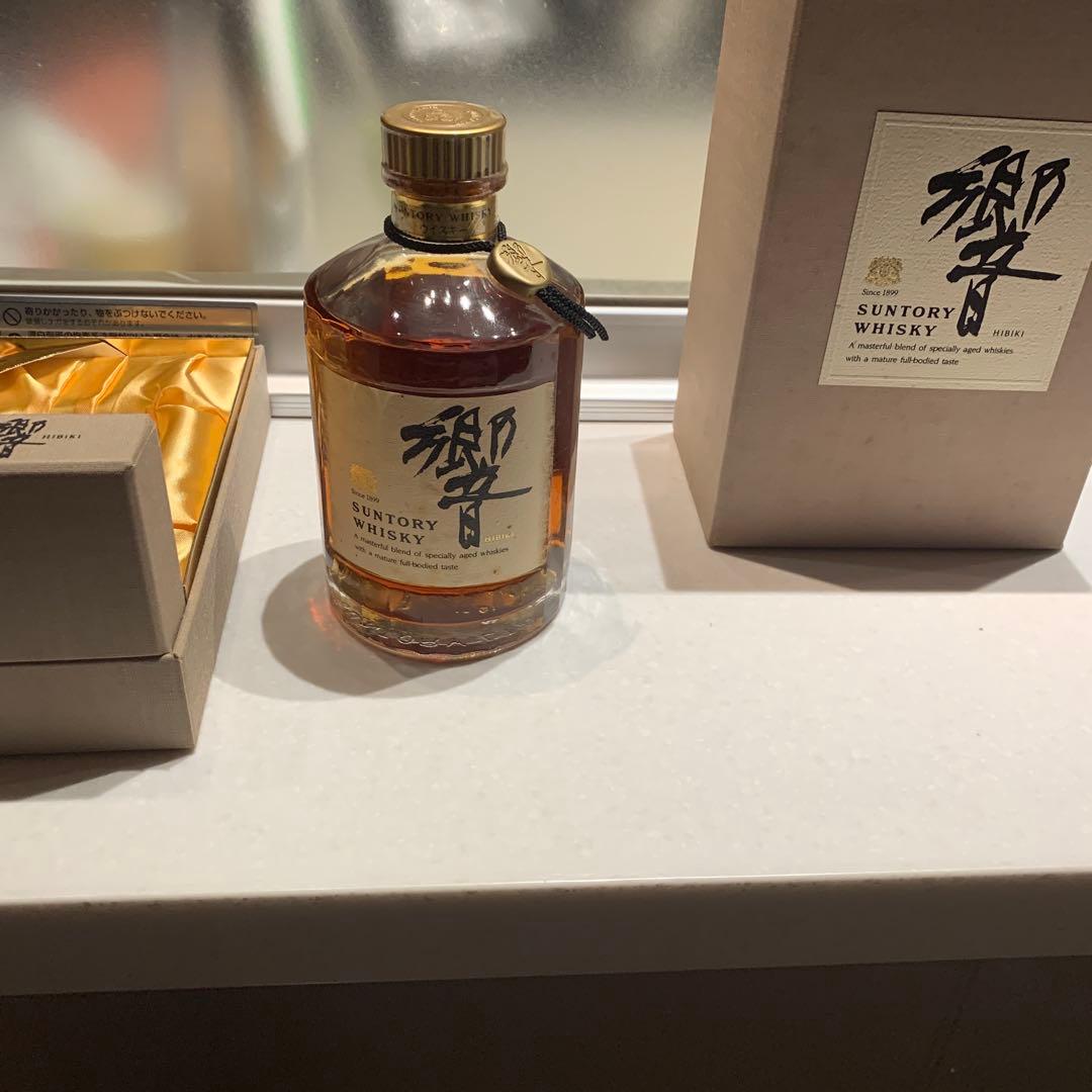 未開封サントリー金キャップウイスキー箱付 SH-01お値下げしました。