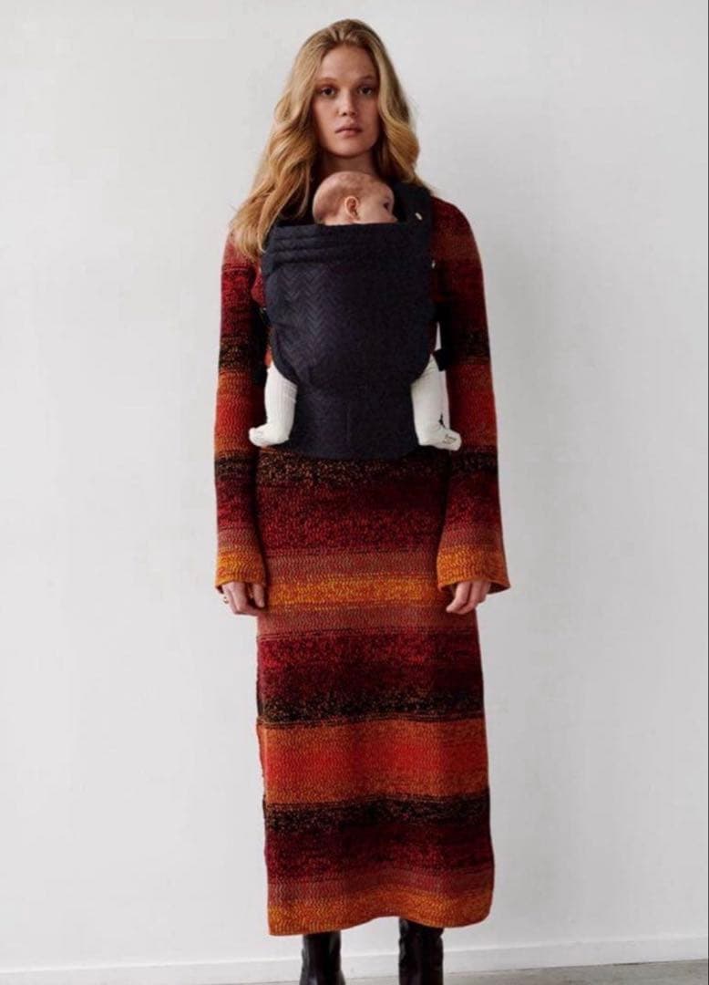 新品未開封：artipoppe　抱っこ紐　ザイガイスト アロー・ゾロ