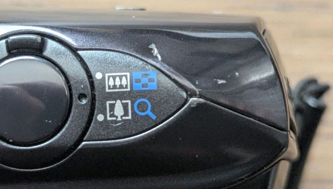 Canon IXY 32S コンパクトデジタルカメラ 動作確認済 本体＋充電器