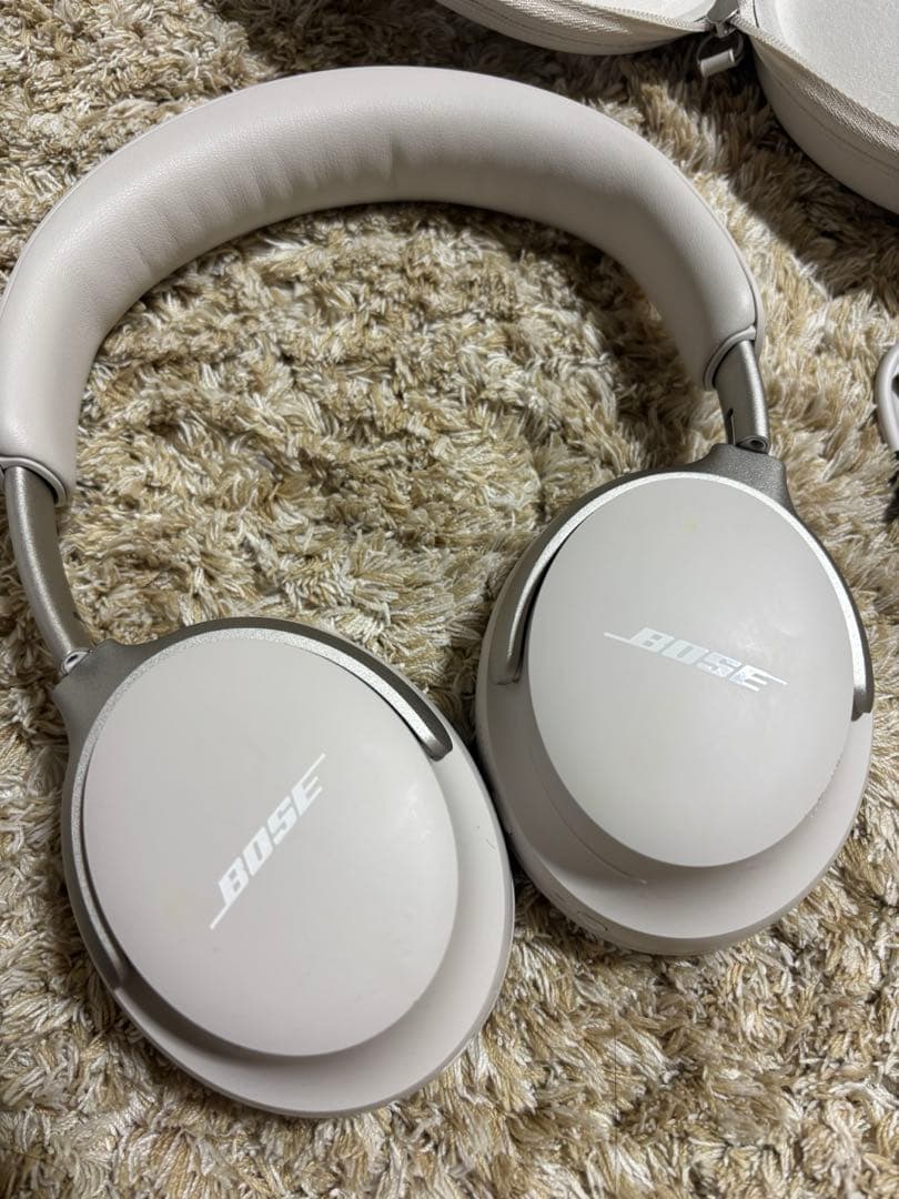 BOSE ヘッドホン QUIETCOMFORT ULTRA WHITE SMOK