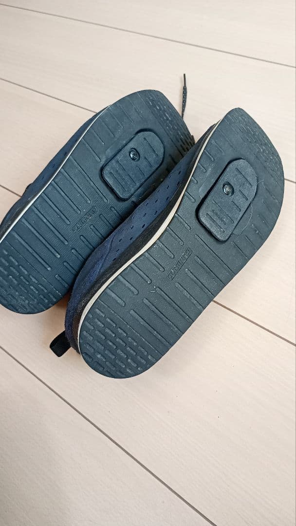 SPDサイクルシューズとSPDビンディングペダル（クリート付）のセット